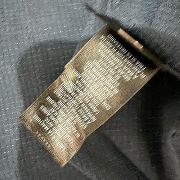 Kenneth Cole slim fit navy blue shirt size small - Picture 8 of 9